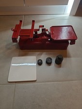 Antike Waage mit Marmorplatte