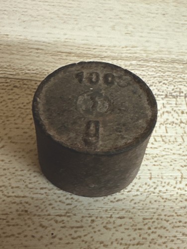 Antikes 100 gramm gewicht - antikes,