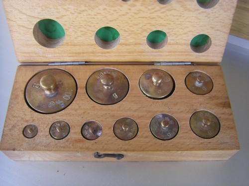 Gewichtsatz messing bis - messing, 200